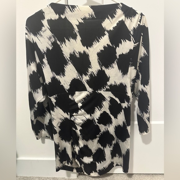 Diane Von Furstenberg Silk Black and White Blouse Top Size 12 Women’s - Picture 6 of 10